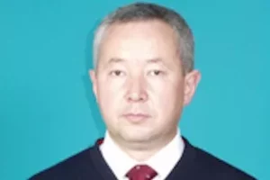 Kuvatbek Bapaev